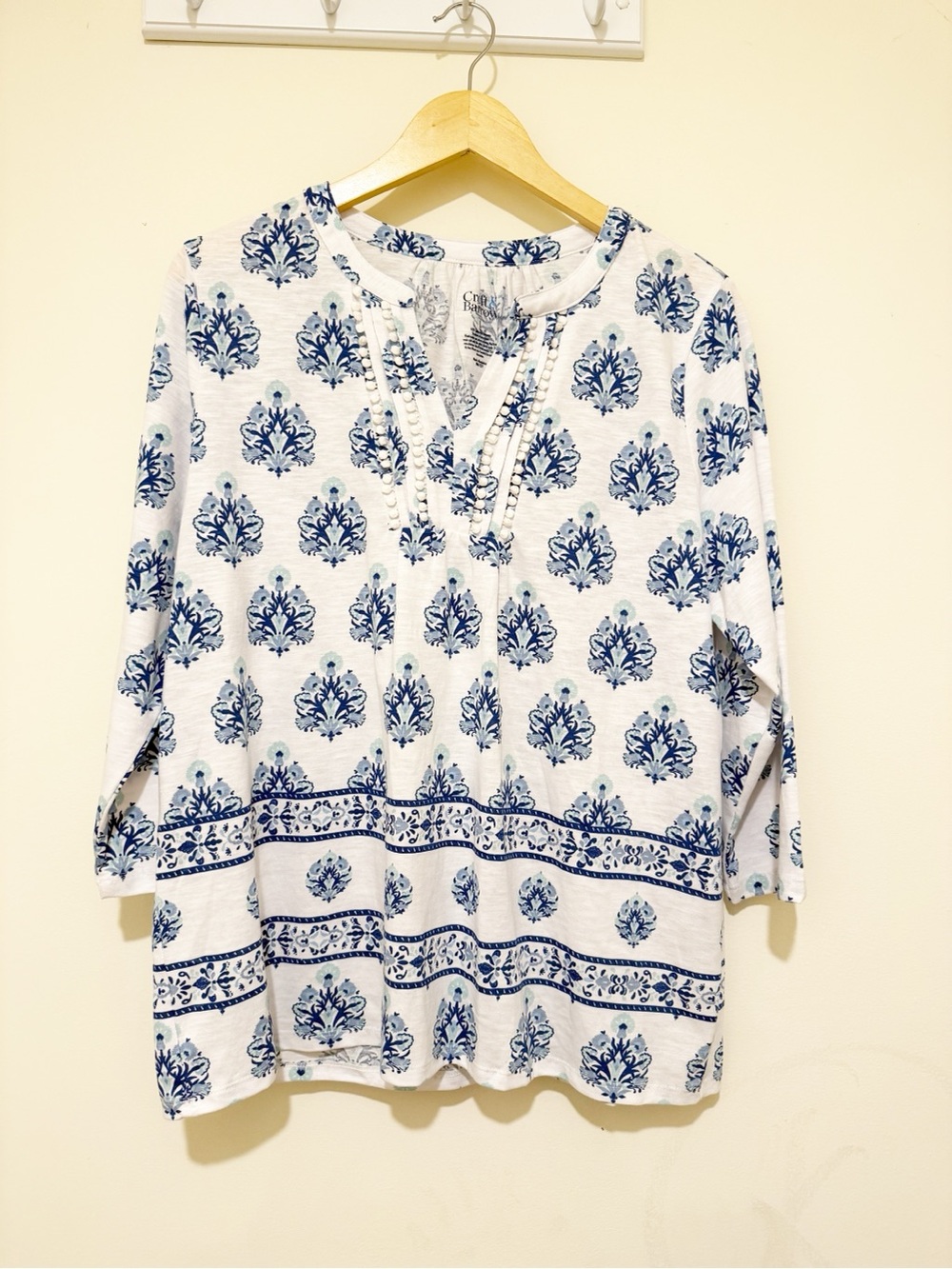 croft & barrow White and Blue Printed Women's Tunic Top